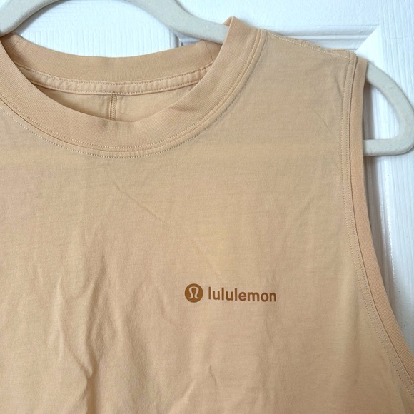 Lululemon Like New Muscle Tank Logo Yellow - Picture 3 of 5